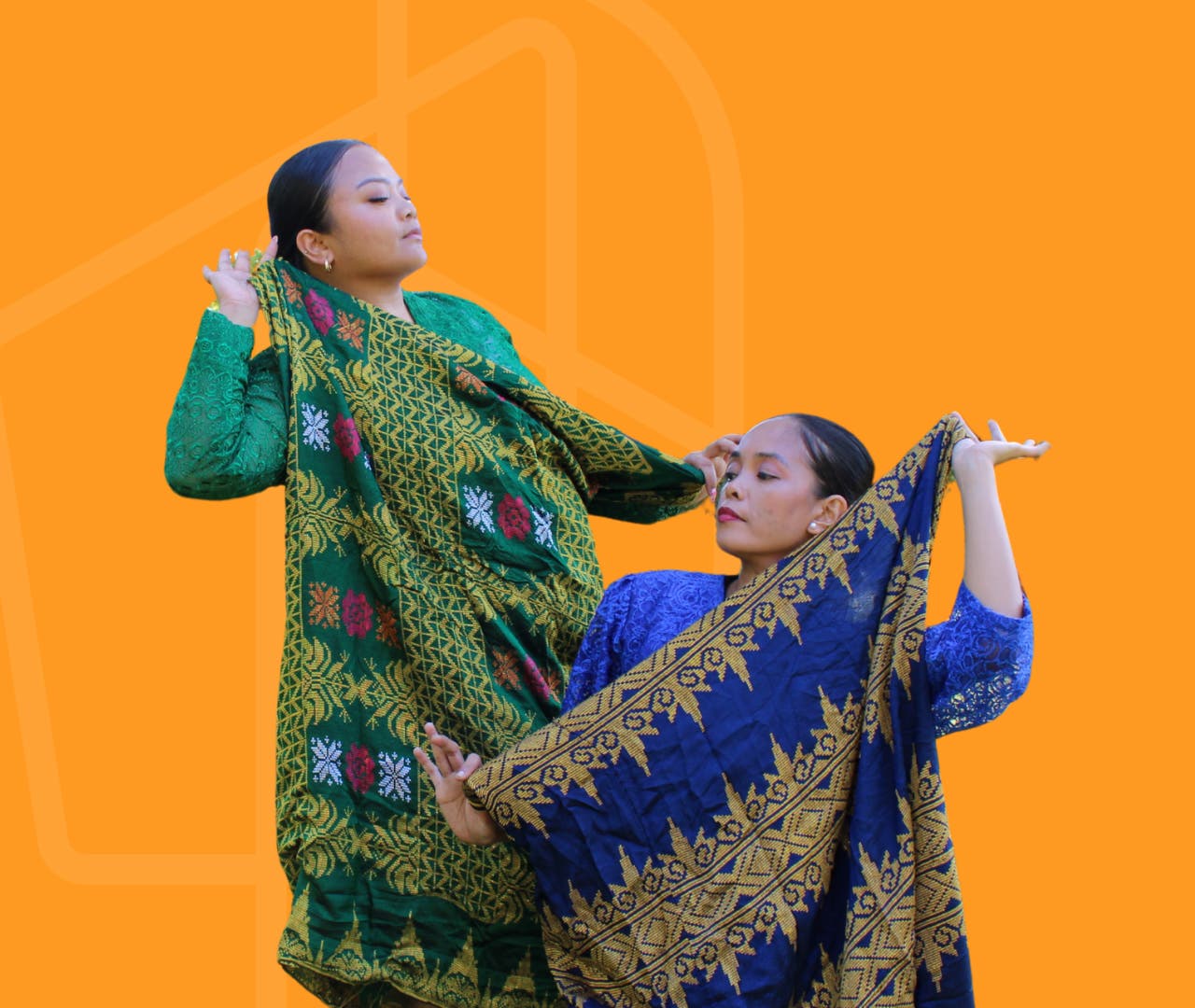 Pakaraguian Kulintang Performs Music & Dance of Southern Philippines