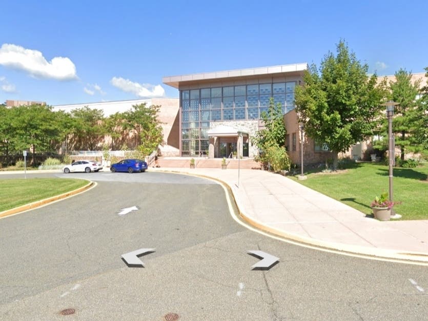 Despite the court-ordered overhaul in 2020 following the class action suit, it appears Greystone continues to have issues.