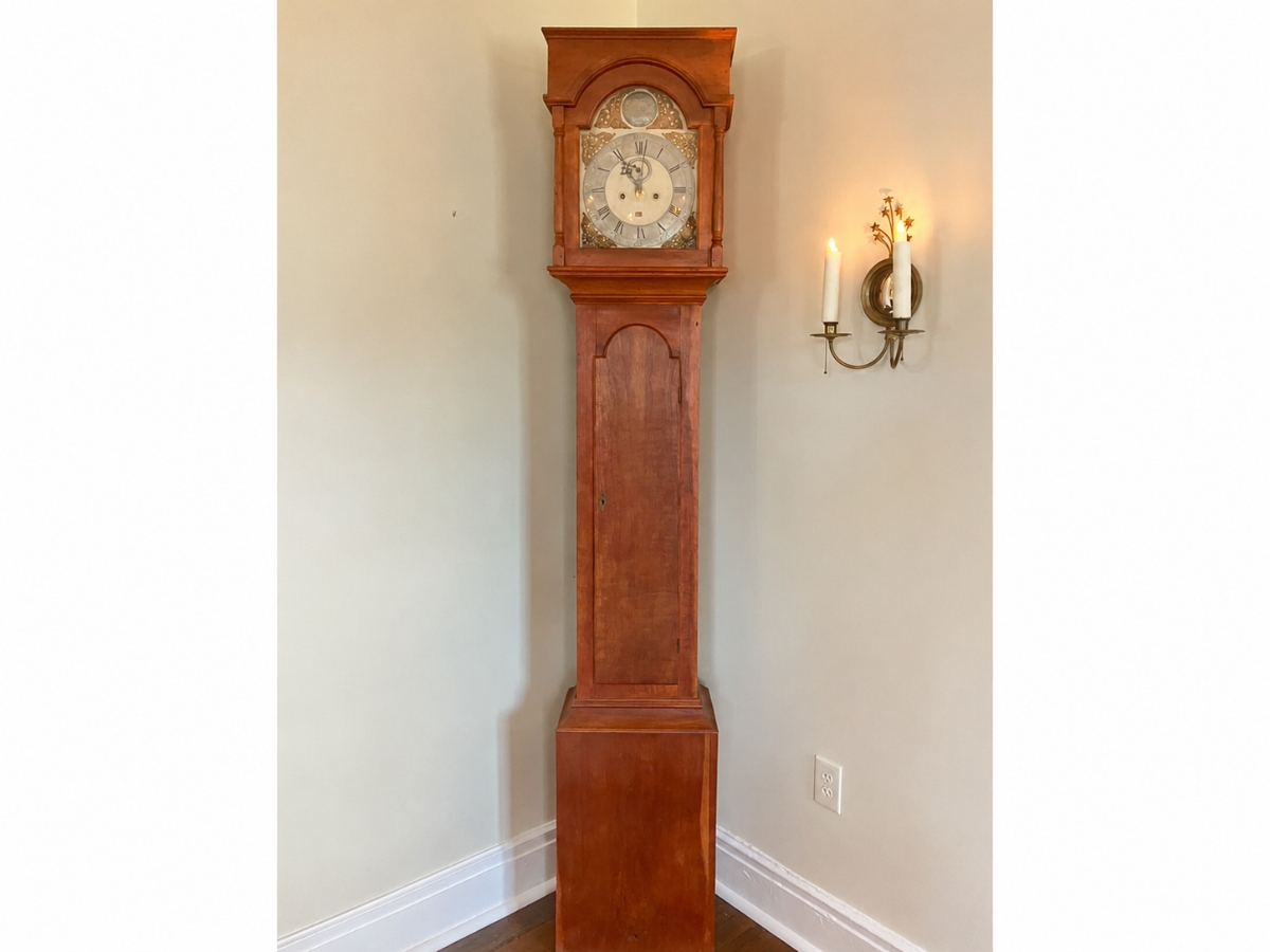 The tall-case clock was crafted in 1777 by Lebbeus Dod (1739–1816), a Mendham resident remembered for both his craftsmanship and his service during the American Revolution.