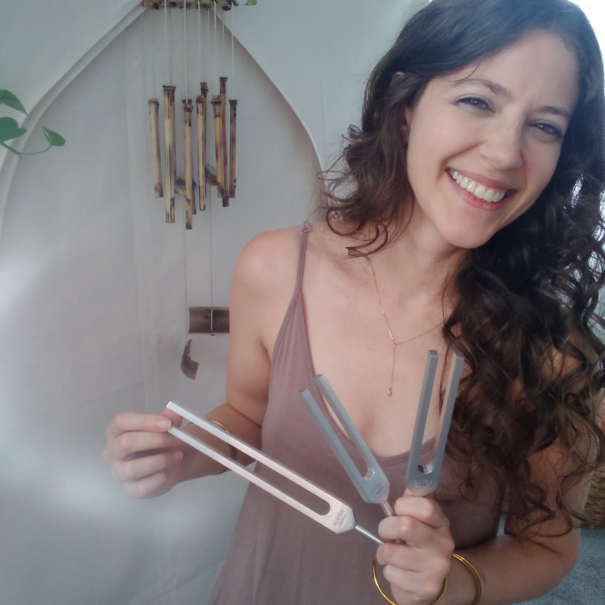 Energy Healing with Charie' of Body & Mind Holistic Healing