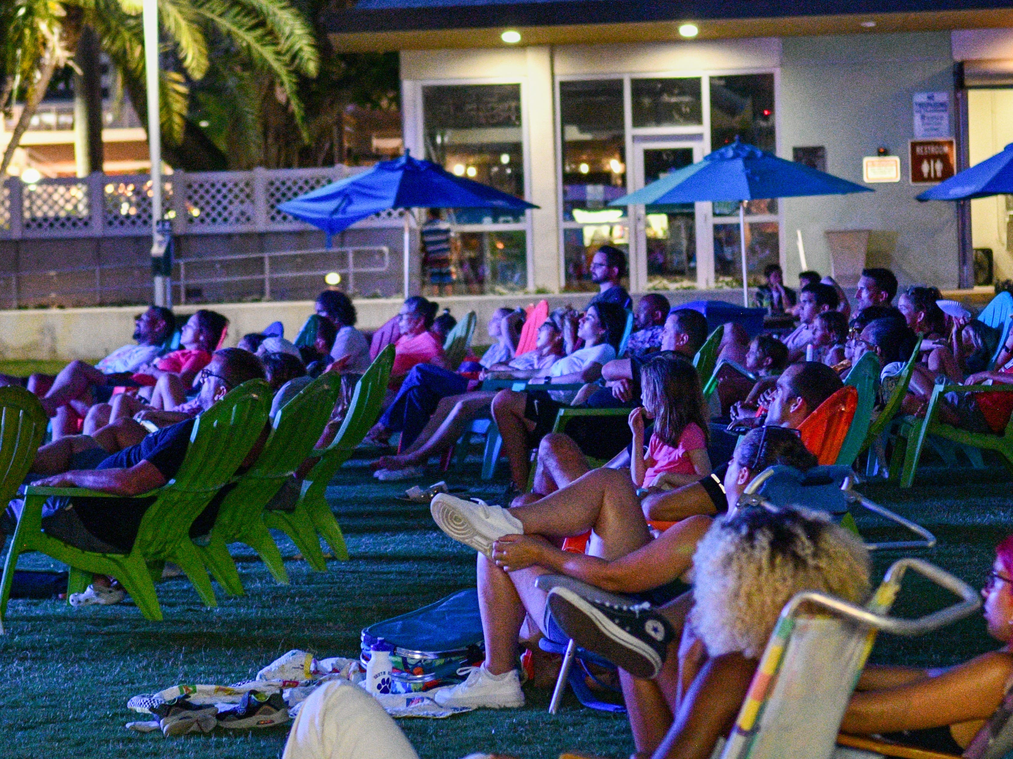 Screen on the Green WPB 
