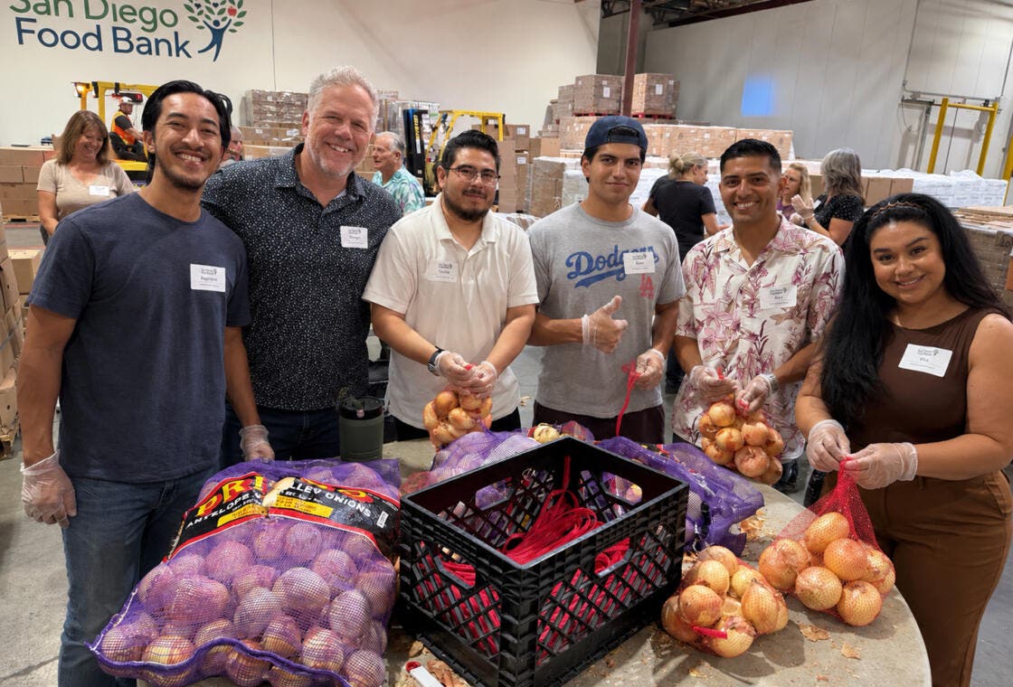 Alta Vista Insurance Agency Earns Make More Happen™ Award for Supporting Local Food Bank