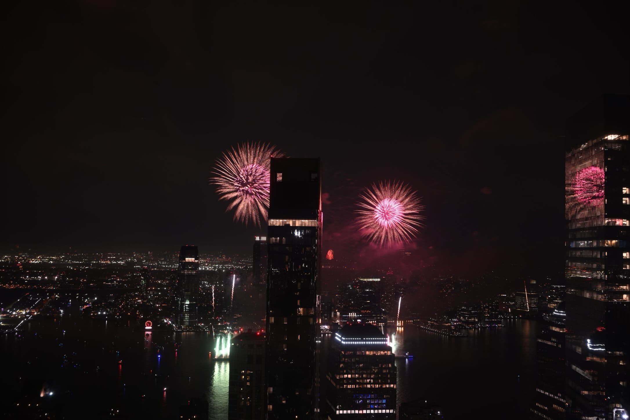 Manhatta's Sky High 4th of July