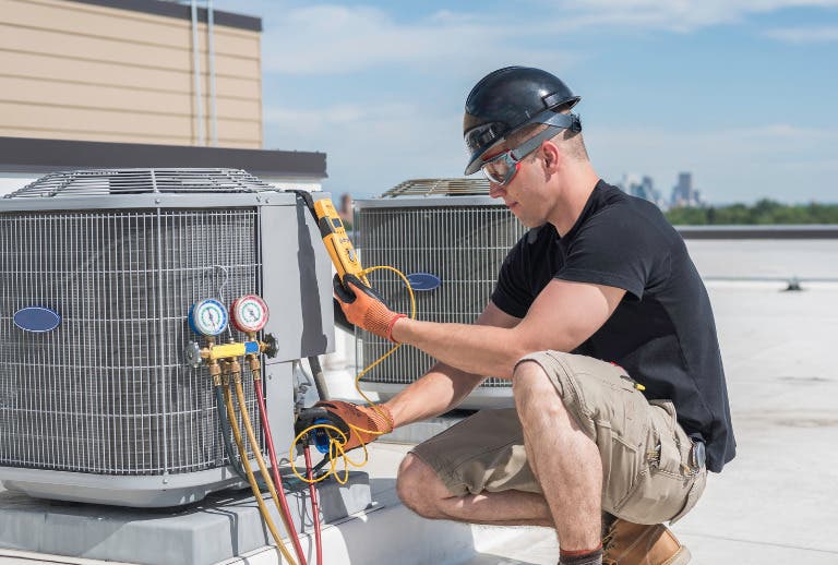 Emergency HVAC Repair: What Homeowners Should Know Before Summer Hits