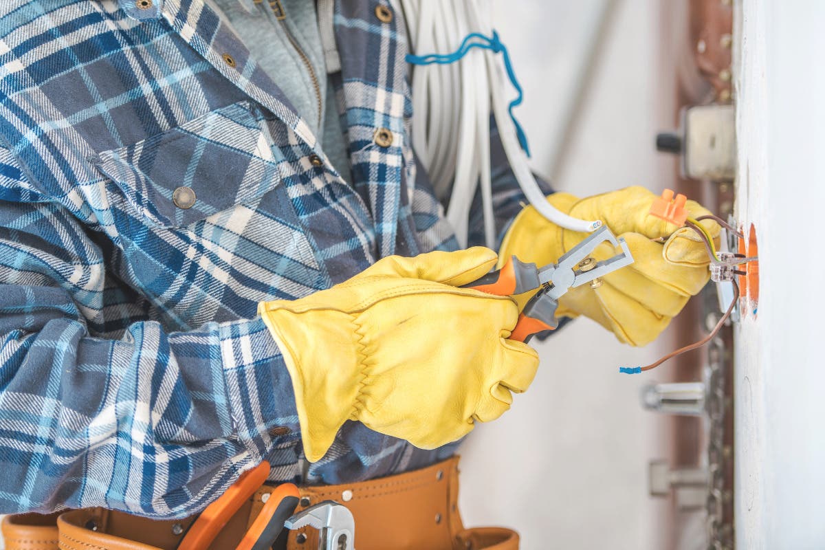 Cornerstone Services - Electrical, Plumbing, Heat/Cool, Handyman