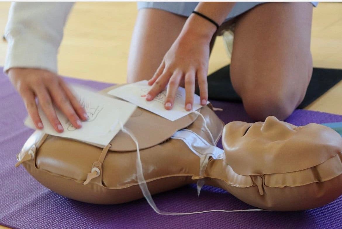 Hands-On Ridgefield Offering an Opportunity to Learn Hands-Only CPR and Use of an AED