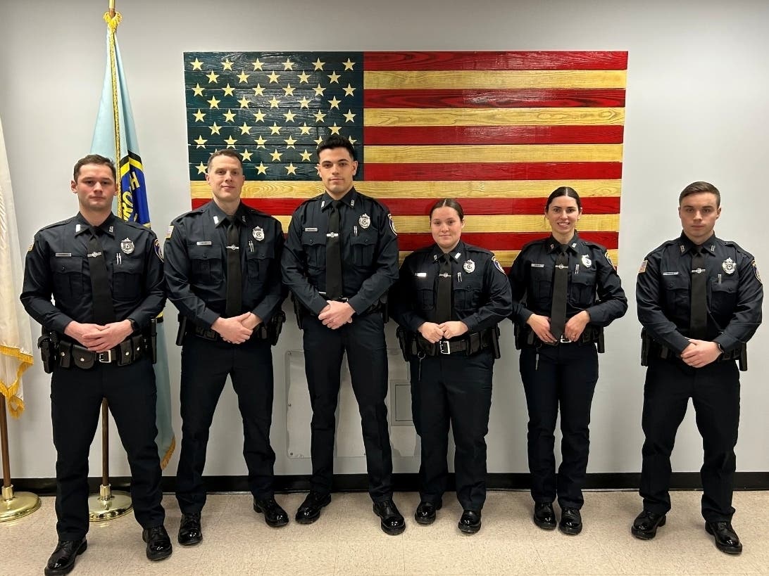 The Marlborough Police Department announced it hired six officers on Monday. Officers Erin Murphy, Isabela Gunha, Brett Reale, James Brine, Glen McKane, and Zachary Robbins were sworn in on Monday. 