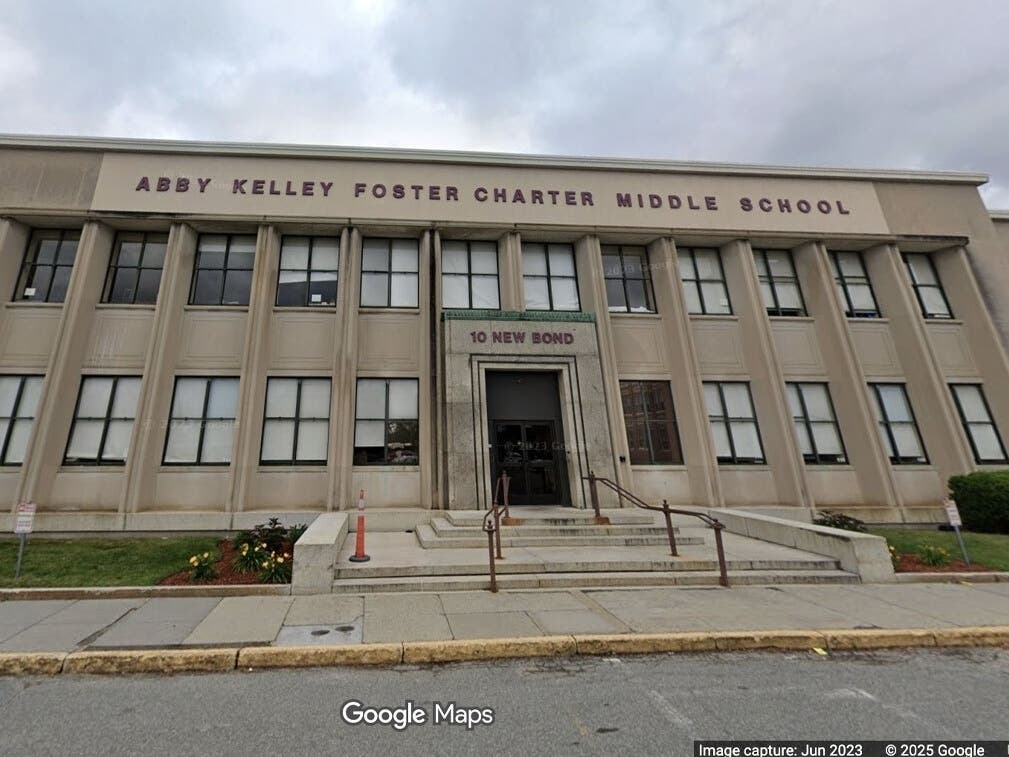 Abby Kelley Foster Charter Public School was ranked No. 25 in Massachusetts in U.S. News & World Report’s 2026-2027 Best High Schools.