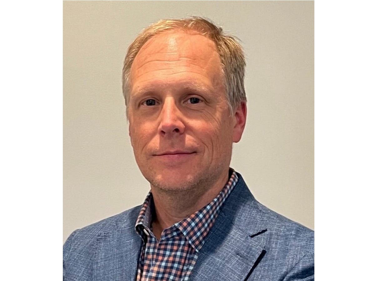 UMass Memorial Health has named veteran health care finance executive Jeff Biesczat as its next chief financial officer.