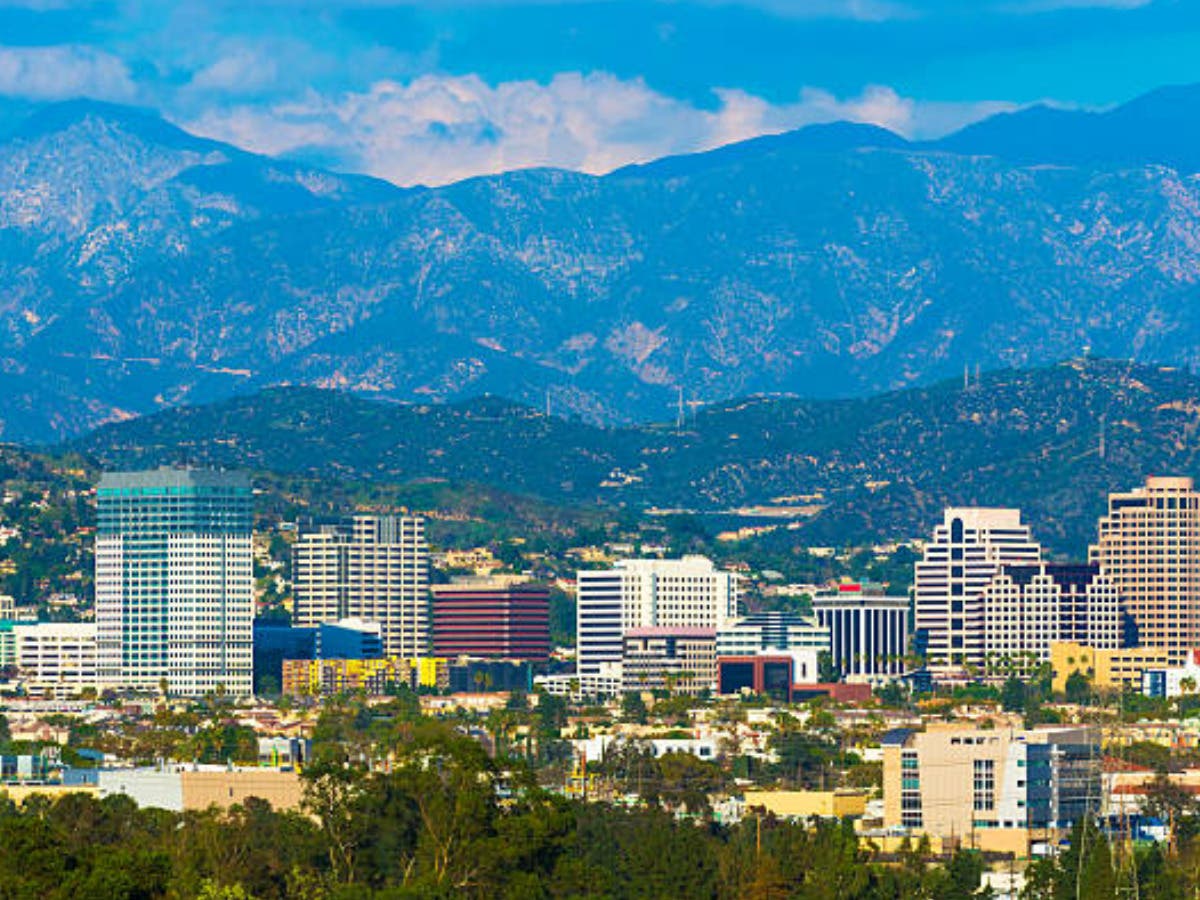 Sober Living Glendale, CA | Beachfront Sober Living