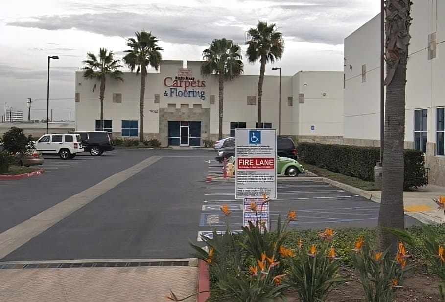Bixby Plaza Carpets & Flooring