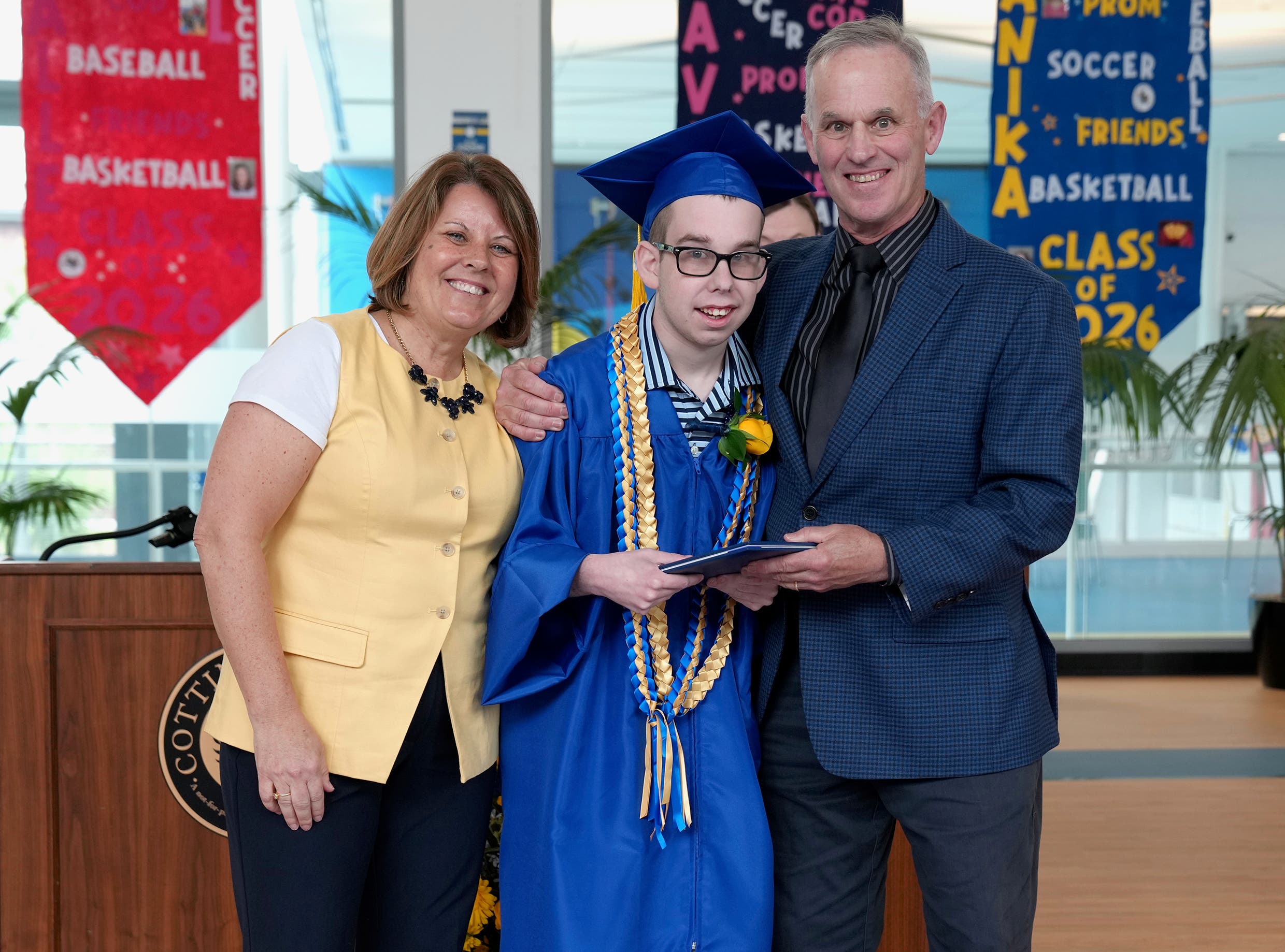 Boxford resident graduates from Cotting School