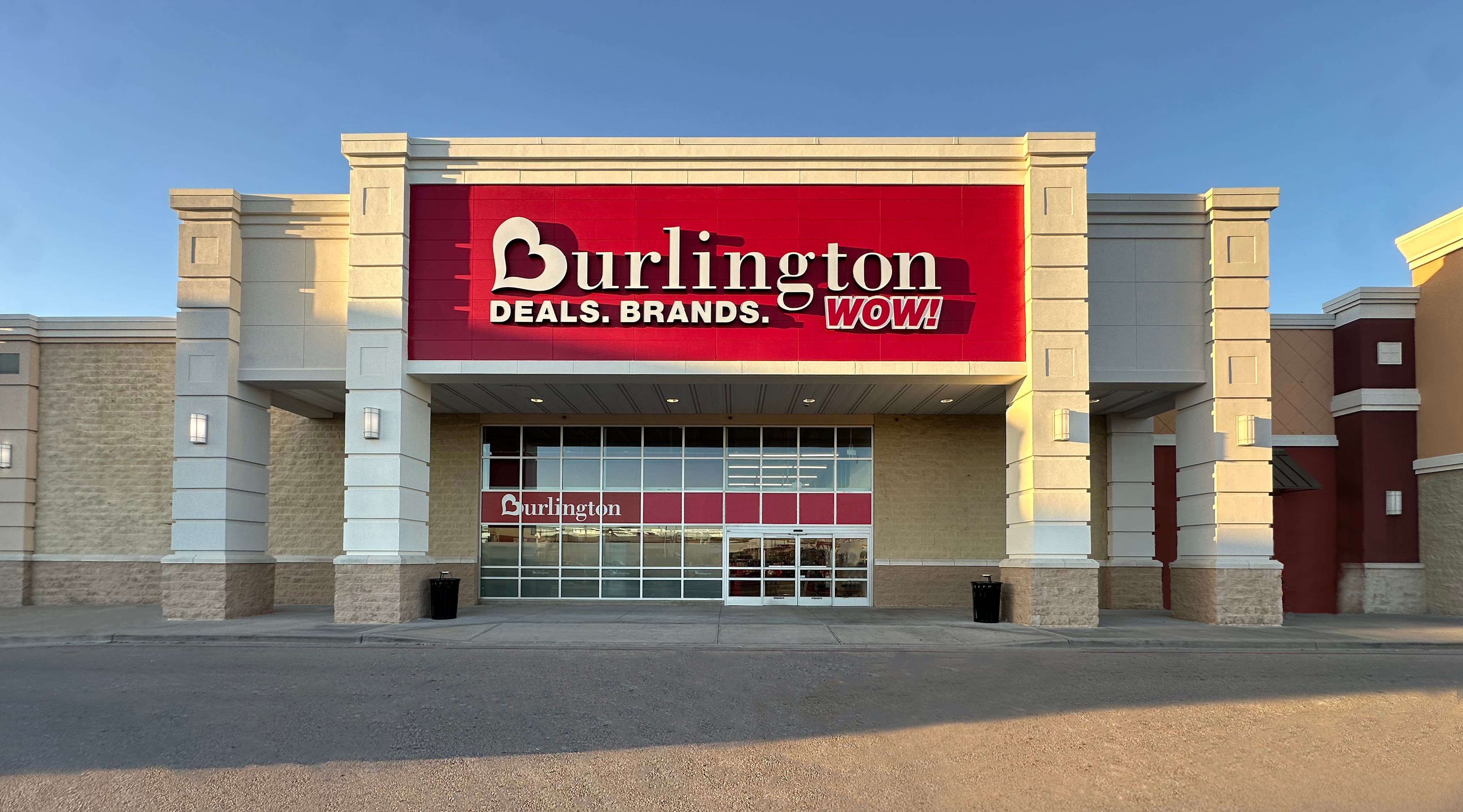 National Discount Retailer Burlington Stores Opens in Algonquin, IL