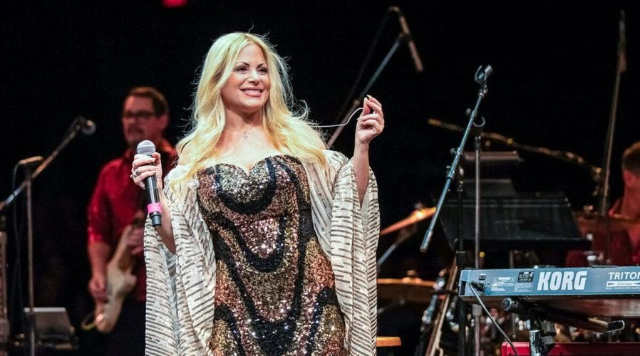 The Main Event: A Tribute to Barbra Streisand