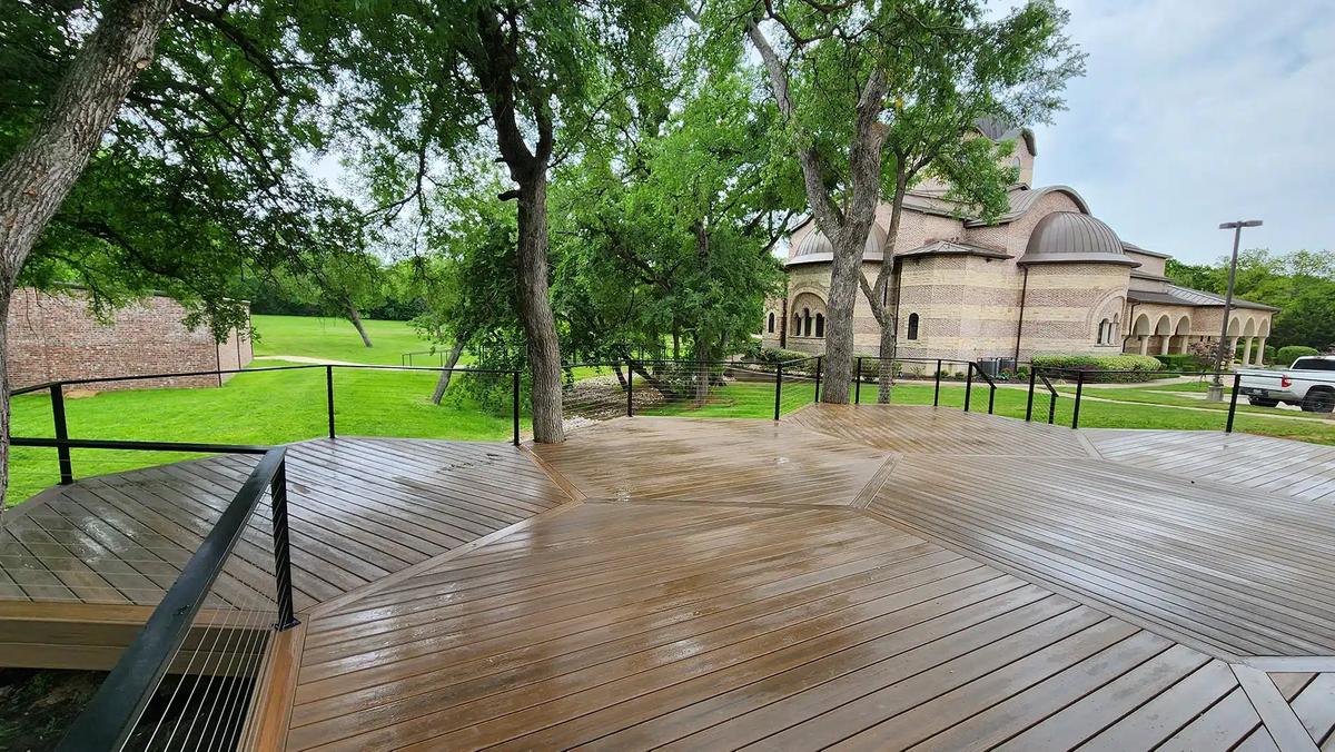 JCustom Deck and Patio