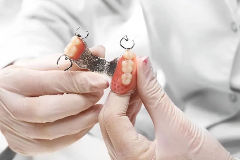 Simply Smiles - Comprehensive Dentistry And Facial Esthetics