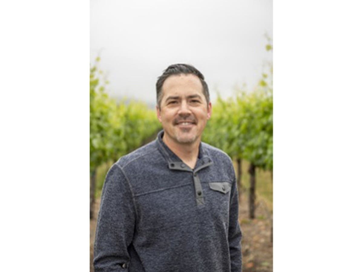 St. Francis winemaker Chris Louton will lead a June 11 tasting and discussion in Sonoma examining how terroir shapes Cabernet Sauvignon and other Bordeaux varietals across Sonoma County and Napa Valley.