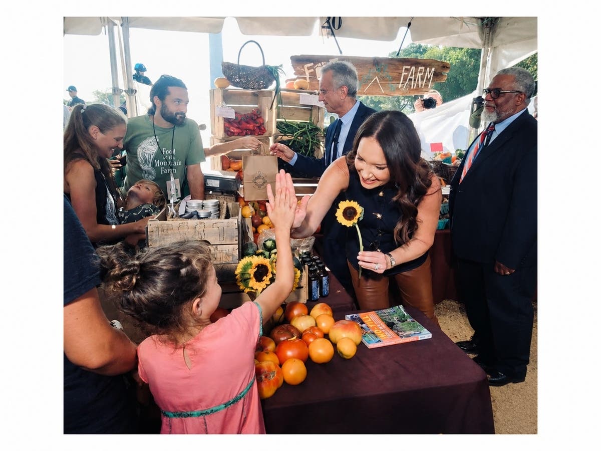 USDA Secretary Brooke Rollins proclaims National Farmers Market Week, encourages support for local farmers and ranchers.