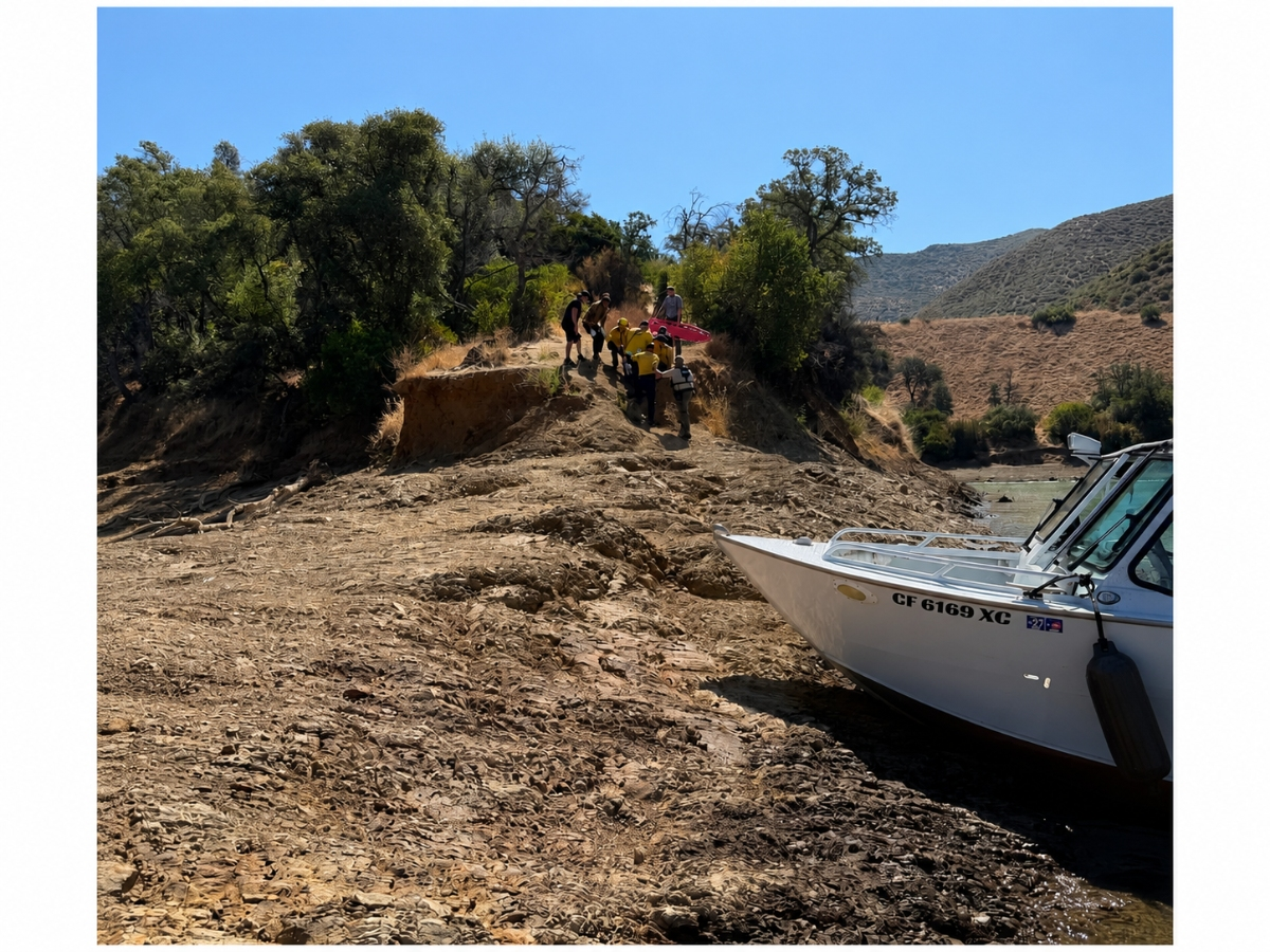 Rugged terrain complicated the shoreline rescue, forcing paramedics to reach the injured hiker from the water.