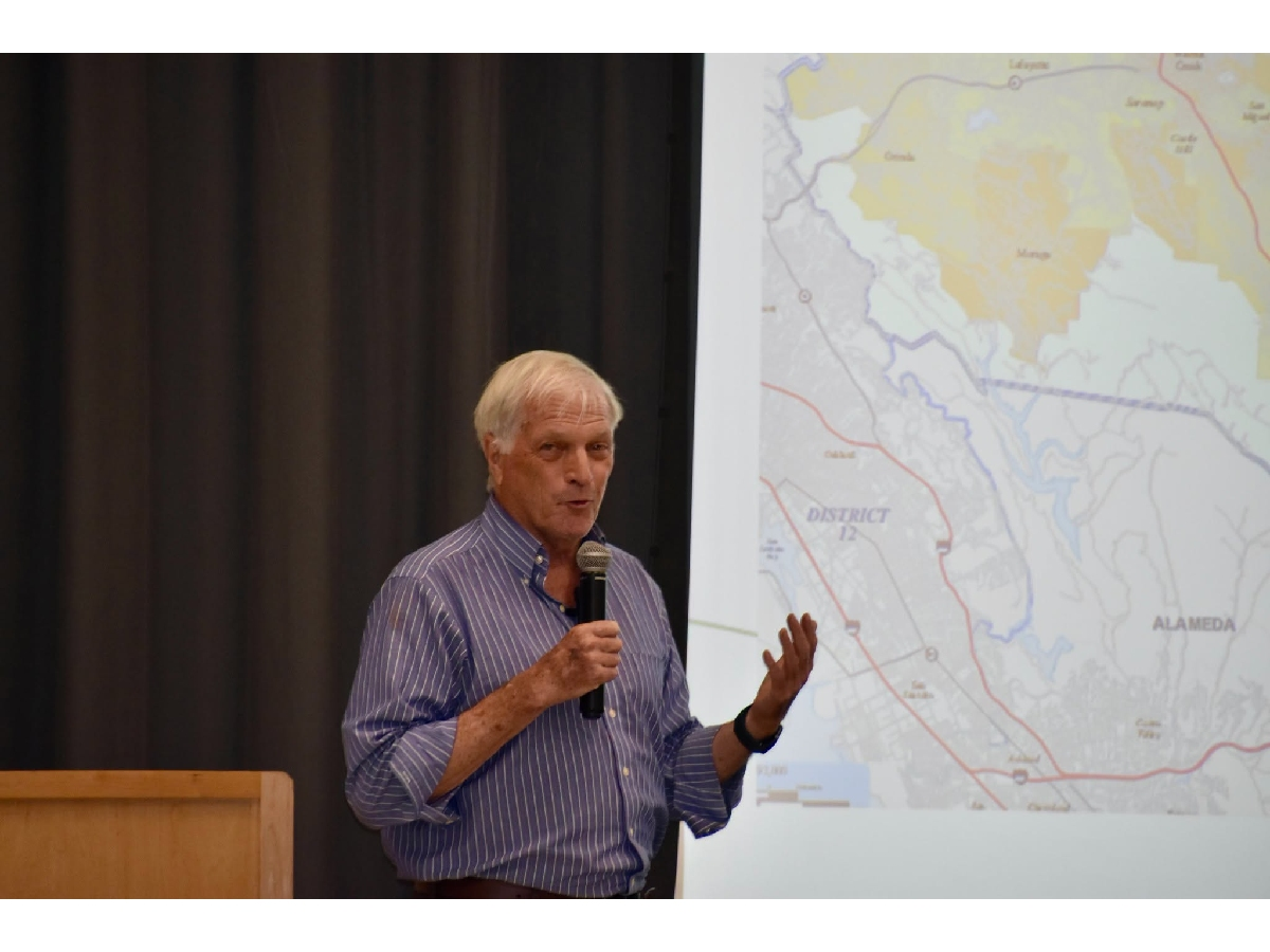 Congressman Mark DeSaulnier at an Oct. 8, 2026 town hall in Martinez. DeSaulnier’s Walnut Creek office was evacuated after staff received a suspicious envelop. Lawmakers around the nation have received similar envelopes.