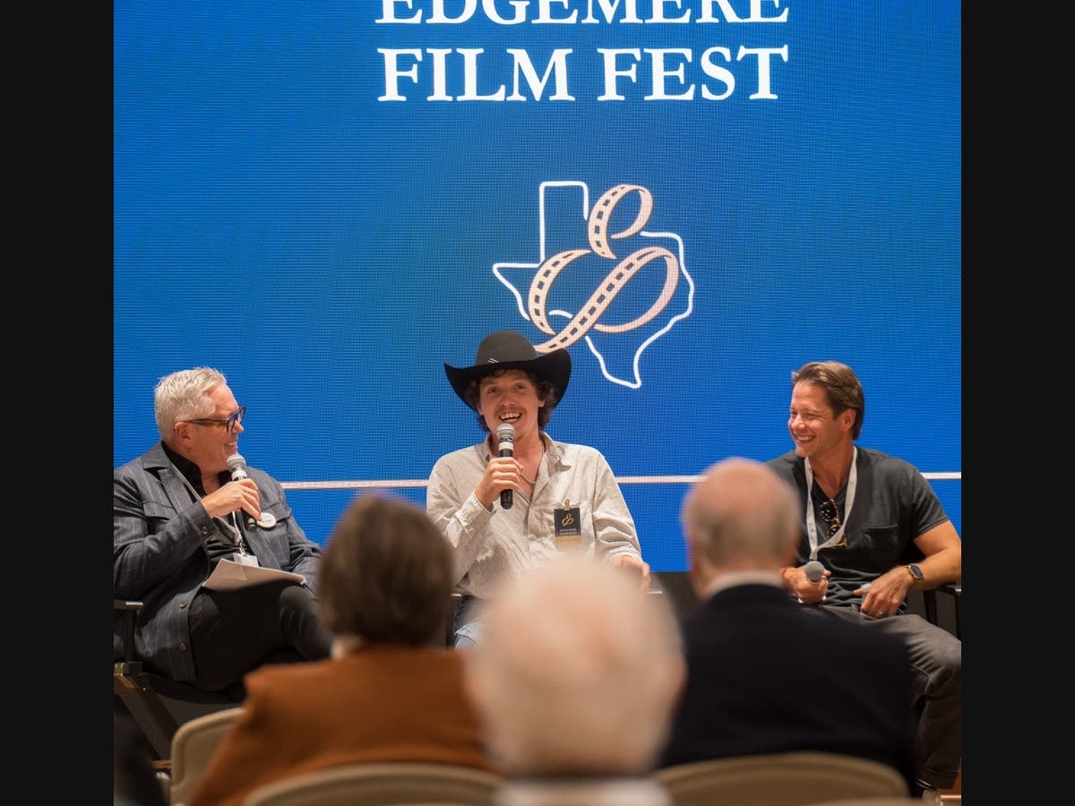 Edgemere's complimentary three-day festival will feature screenings of Miss Congeniality, 9 to 5 and Friday Night Lights, followed by conversations with cast members and film experts 