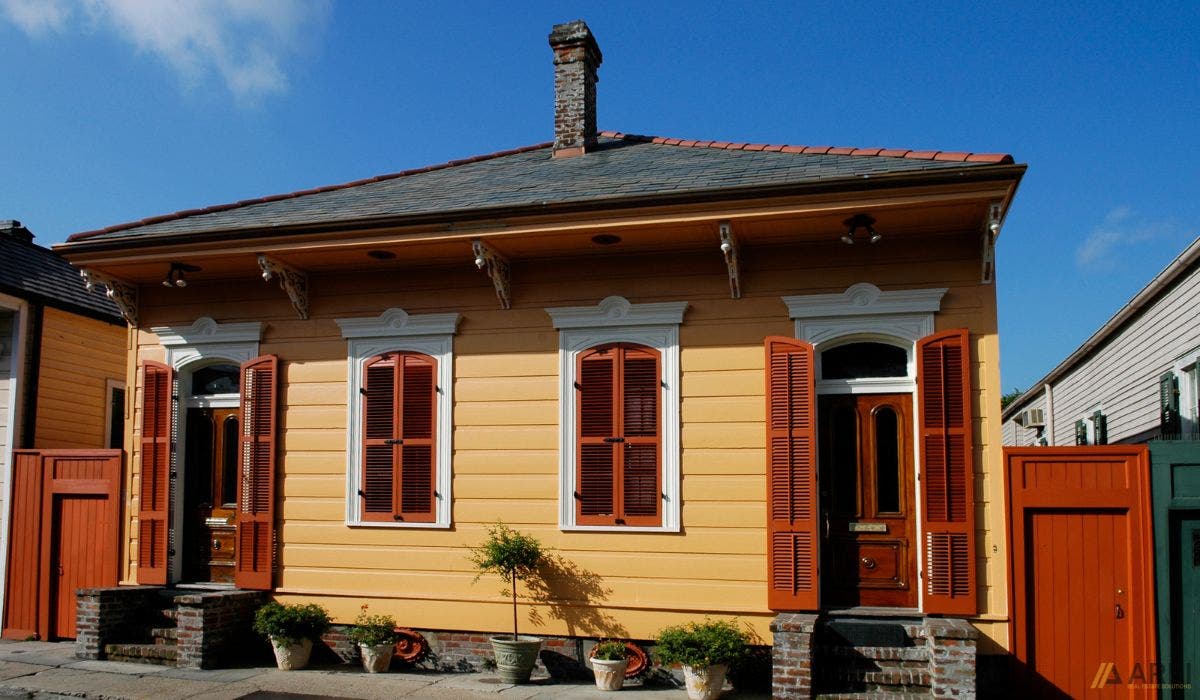 Stuck With a House You Can't Sell? Here's the Fast Way Out