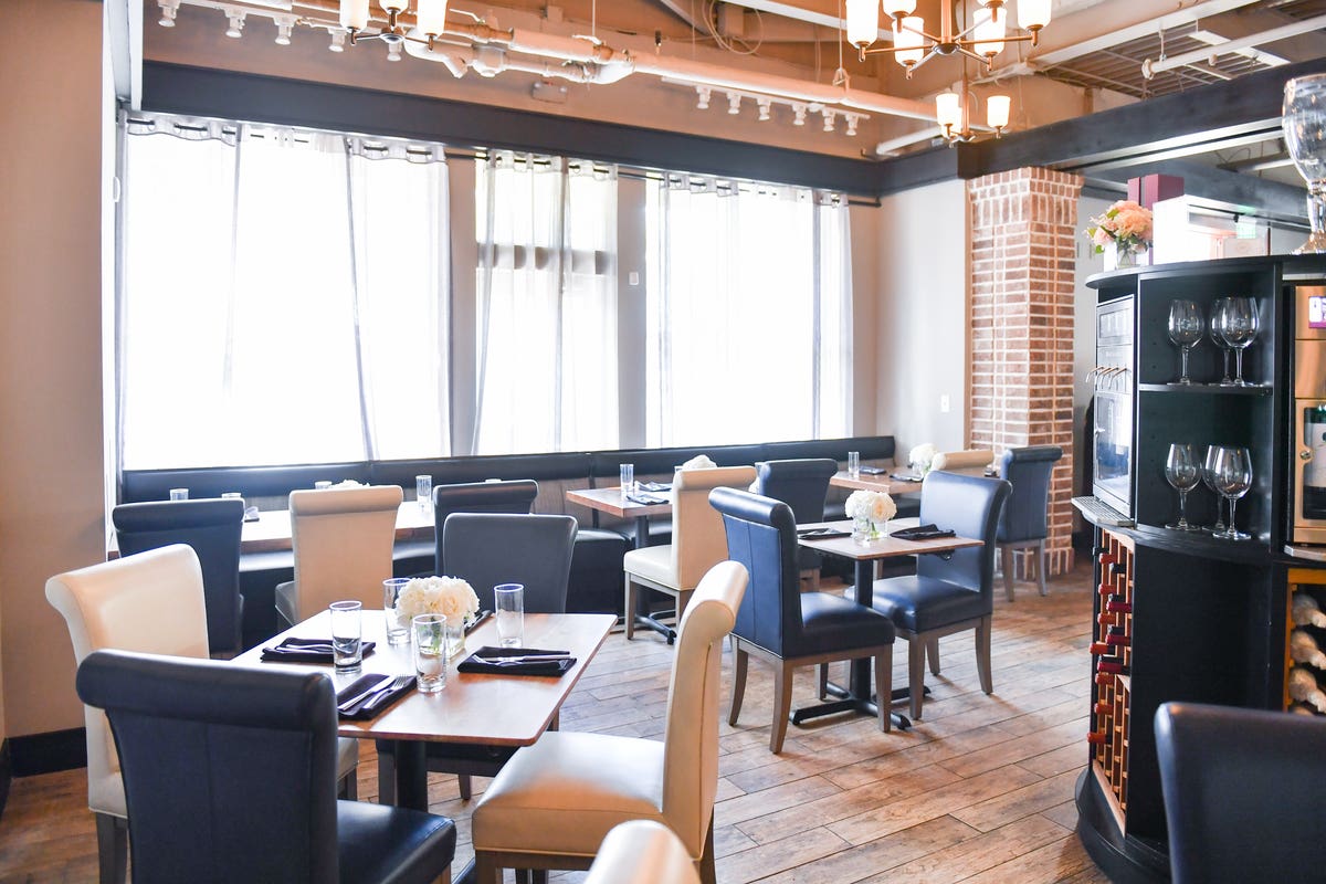 FortyEight - Wine Bar & Kitchen