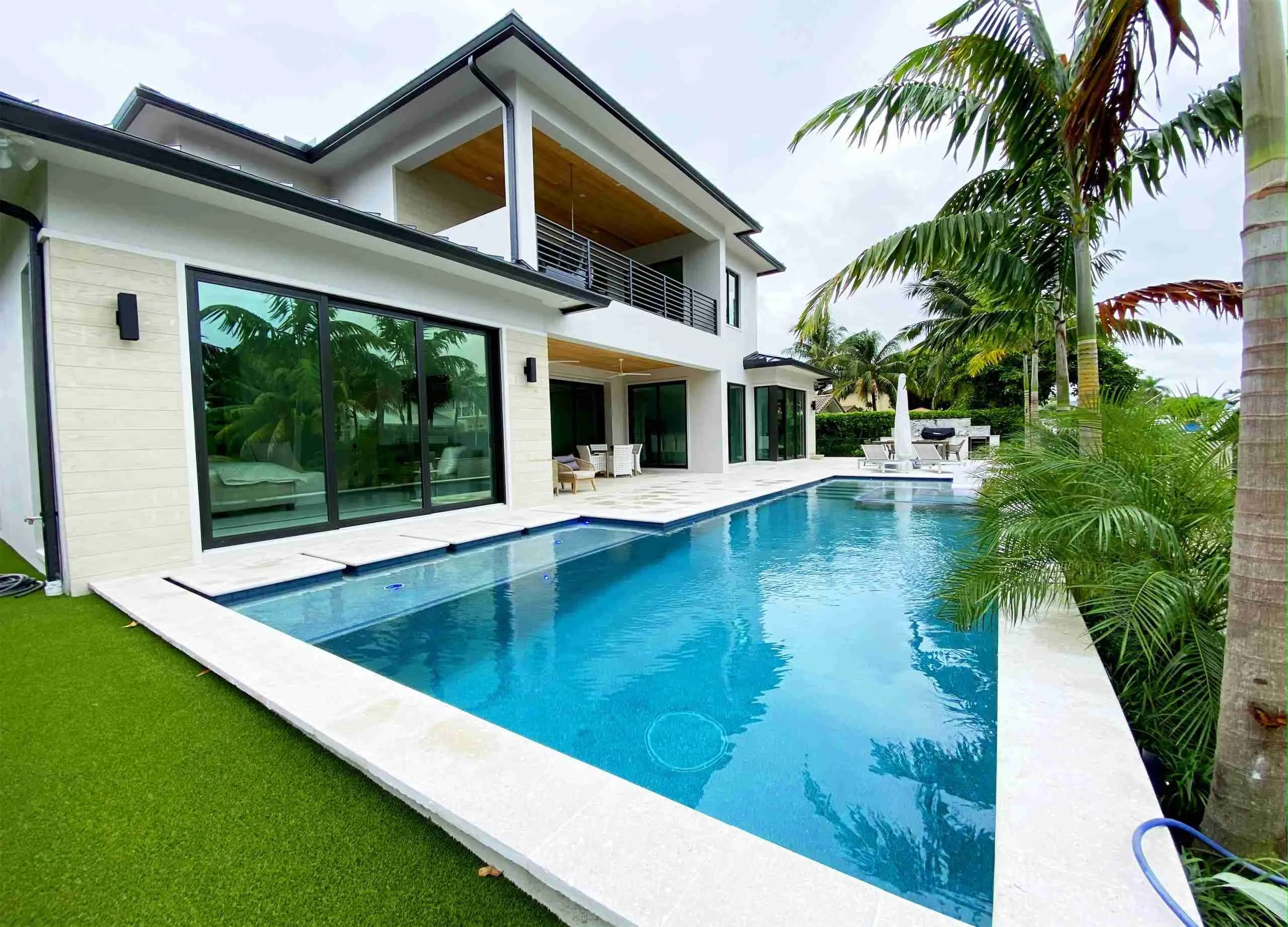 The West Palm Beach Guide to Designing Your Perfect Backyard Pool