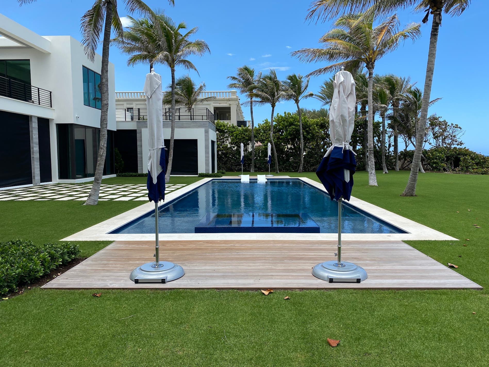 Elevate Your Outdoor Living Space With RPD Custom Pools in West Palm Beach