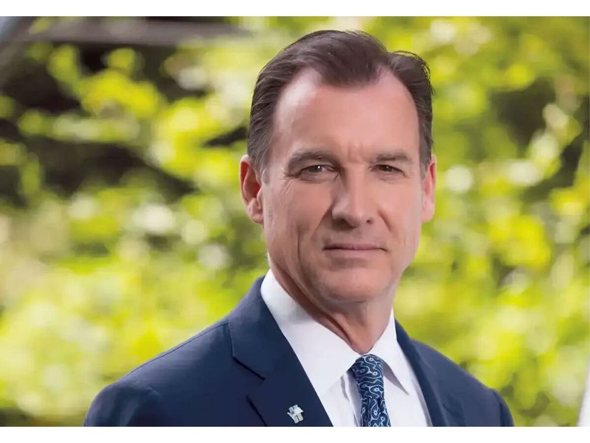 Primary Day 2026 : Tom Suozzi Wages Democratic Primary For NY 3rd Congressional District