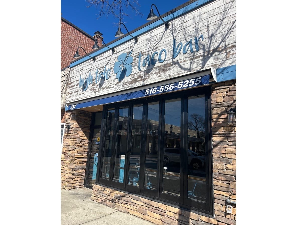 High Tide Taco Bar closed on Sunday.