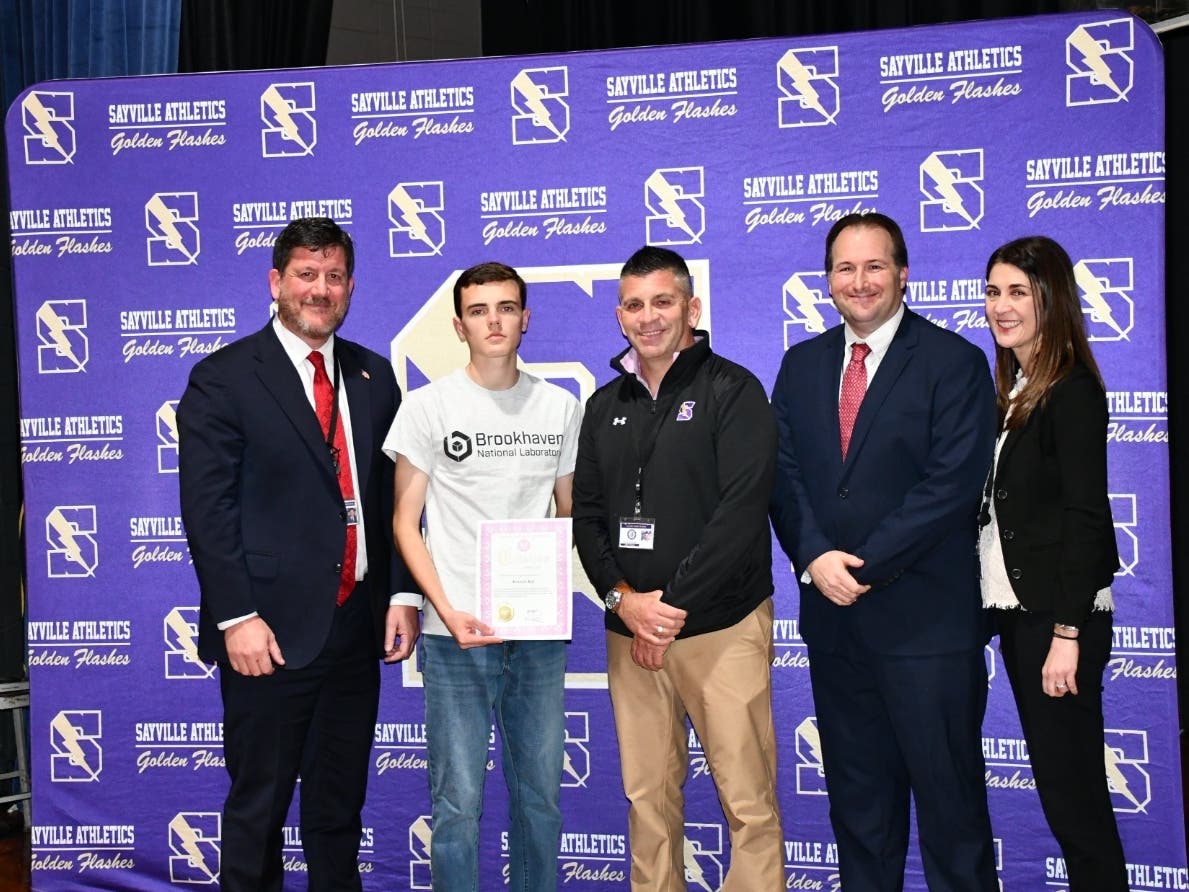 Kenneth Ruf Sayville Students Sweep Awards In Research, Medical Marvels And Girl ...