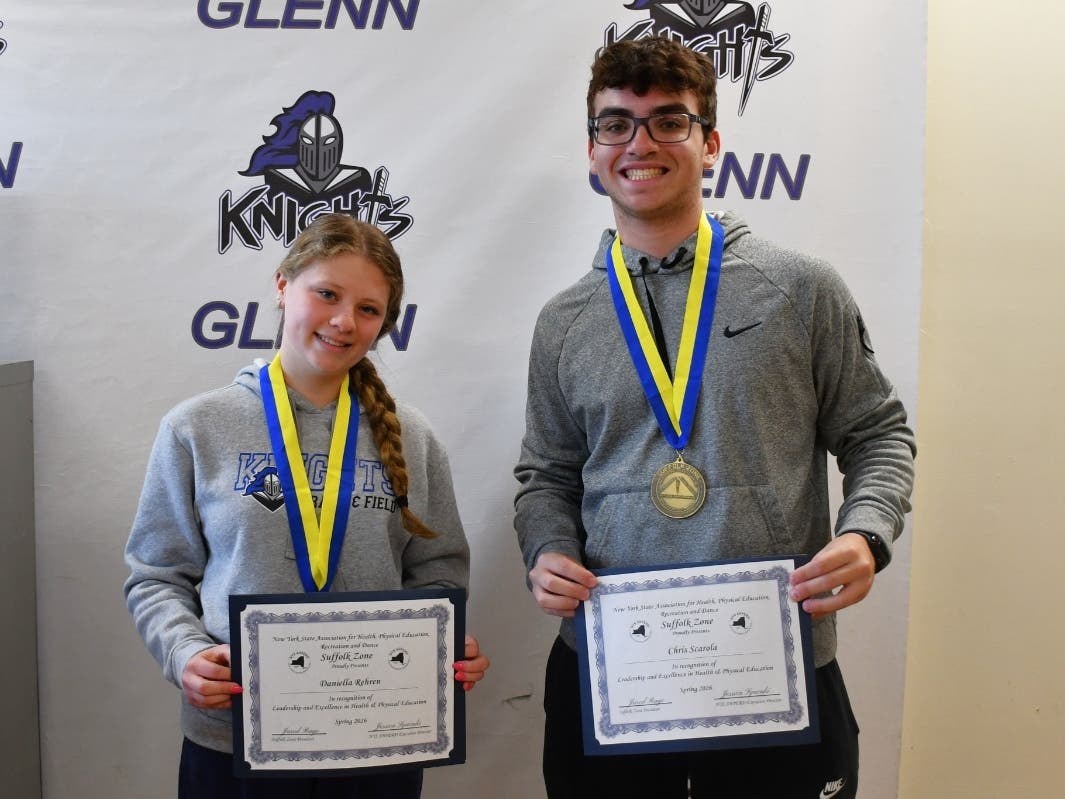 Elwood-John H. Glenn High School seniors Daniella Rehren and Christopher Scarola were named 2026 Suffolk Zone Award winners.