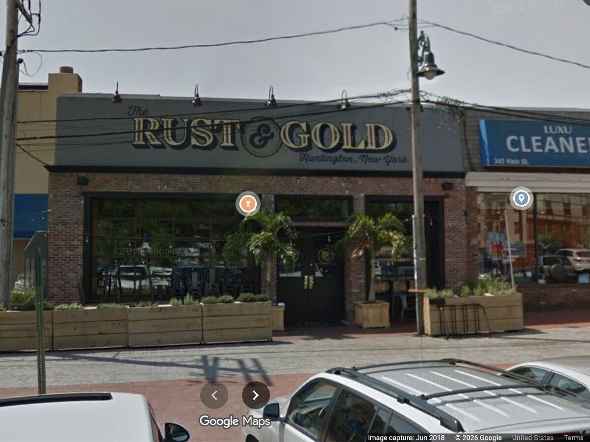 The Rust & Gold in Huntington Village has closed after being marketed for sale as part of a $1.2 million package deal with 1653 Pizza Company.