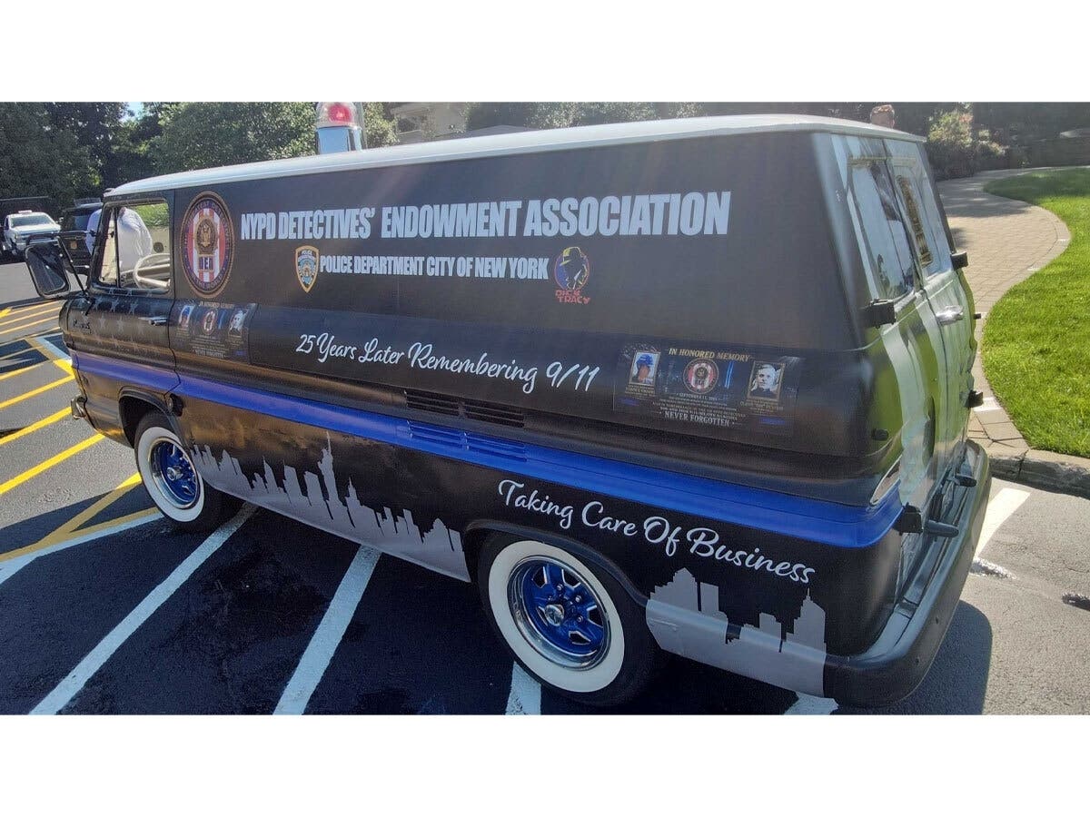 A custom NYPD Detectives’ Endowment Association van unveiled Friday in Hauppauge honors detectives killed on Sept. 11 and those who later died from 9/11-related illnesses.