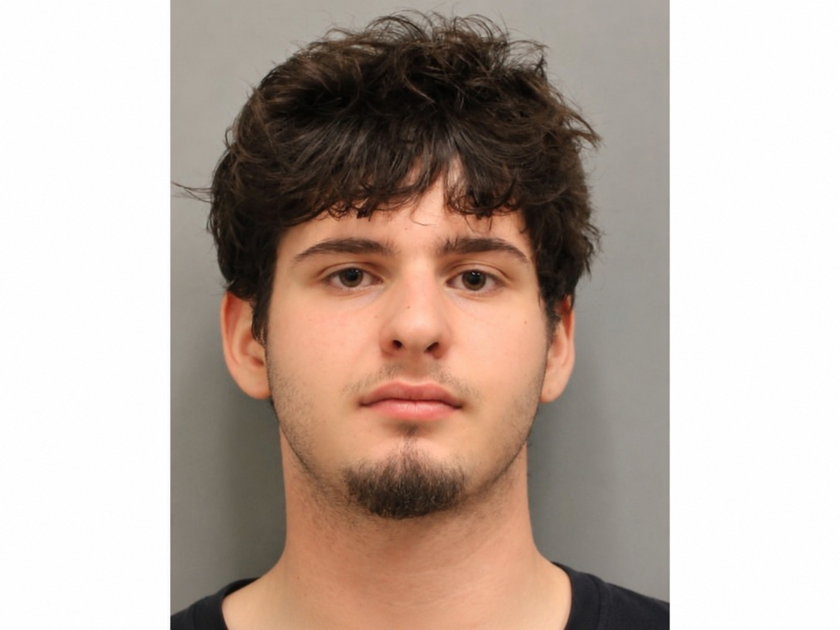 LI Man Faces 5th Lewdness Charge After Woman Recognizes Him In News: DA ...