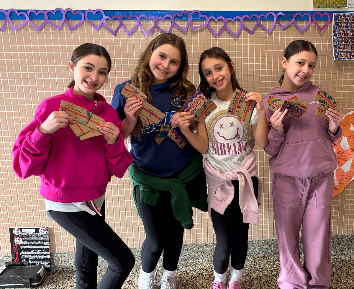 News small post card thumbnail