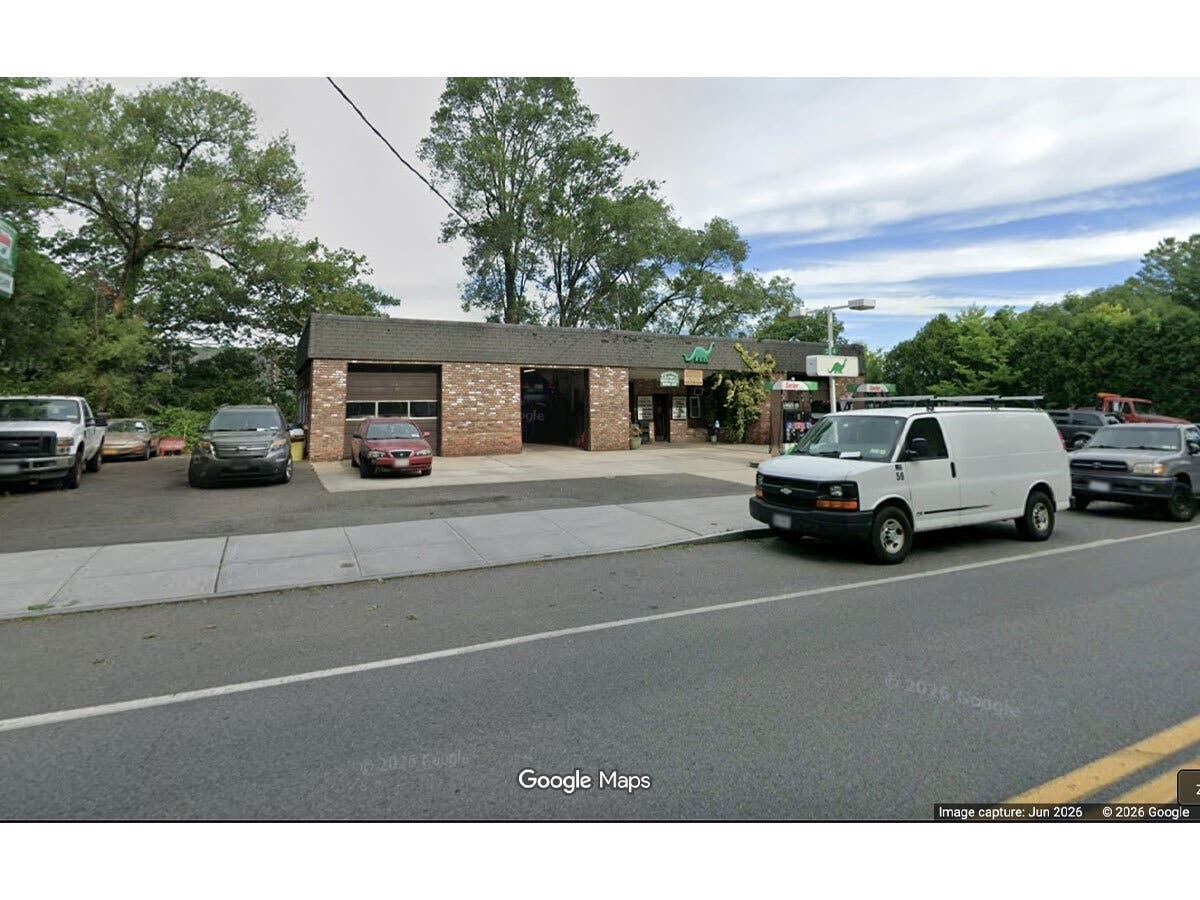 The Sinclair gas station at 339 Warburton Ave. 