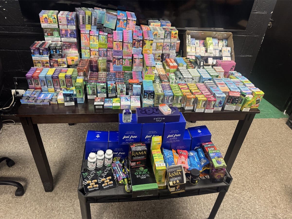 The vape and thc products that were found at a Valley Stream Valero, per police.
