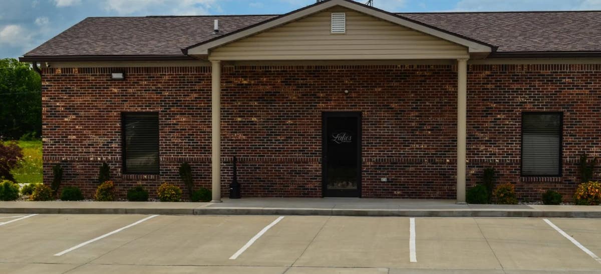 Lakes Funeral Home and Cremation Services