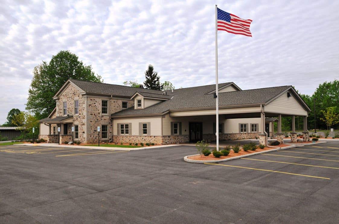 Eernisse Funeral Homes & Cremation Service