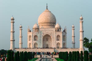 Taj Mahal Tours - Travelosei