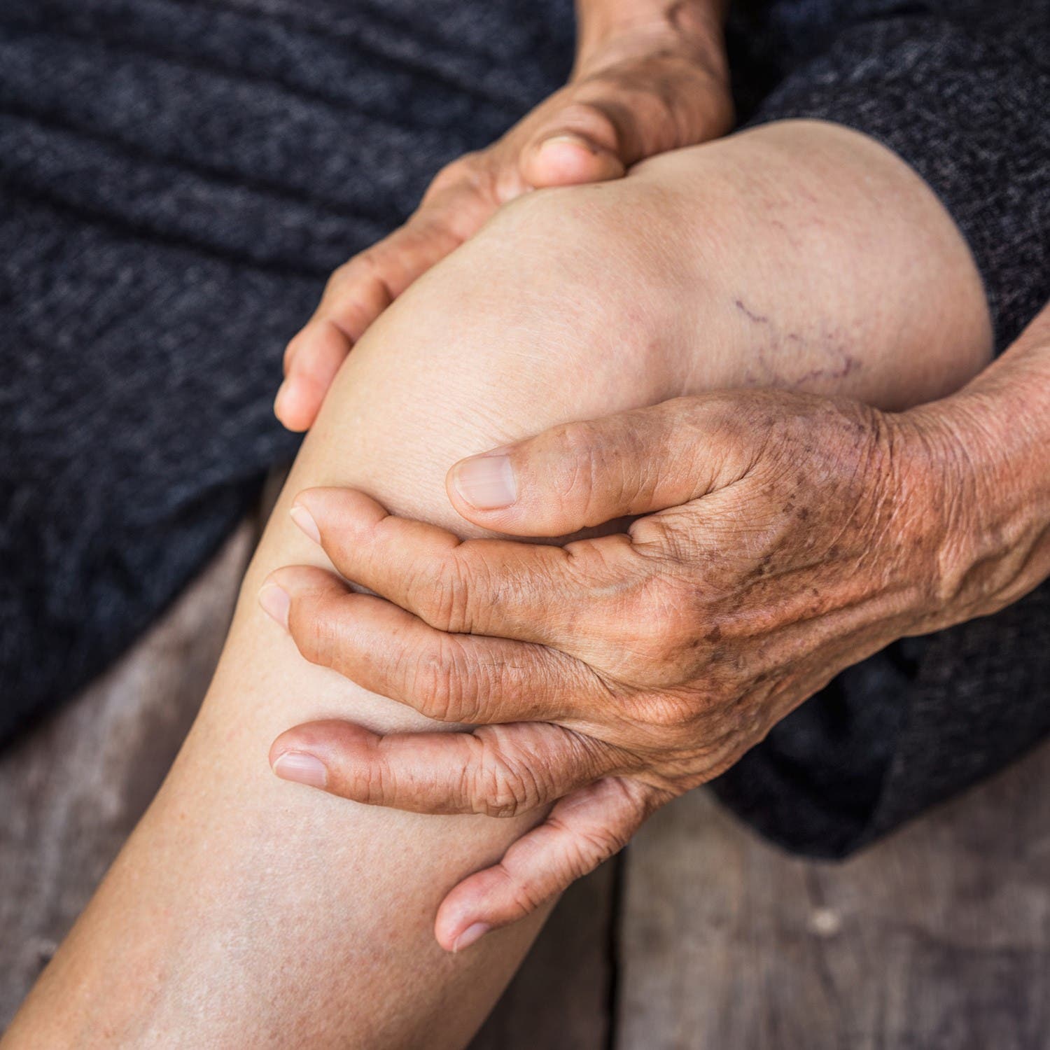 Hyaluronic Acid vs. Cortisone Injections for Knee Pain: Which Is Right for You?
