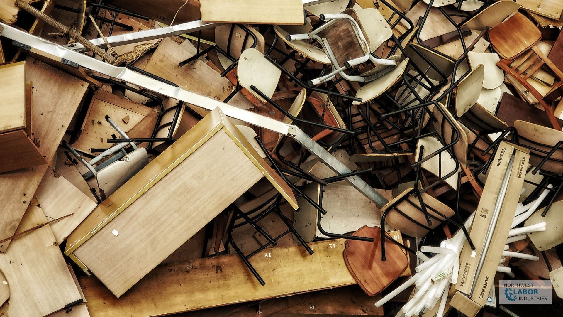 Reclaim Your Space with Professional Junk Removal Near Me in Seattle, WA