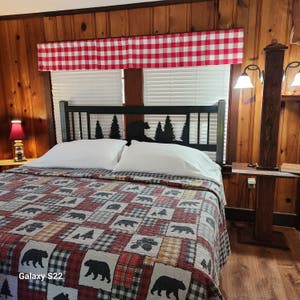 The Manor at Becks Lake B&B