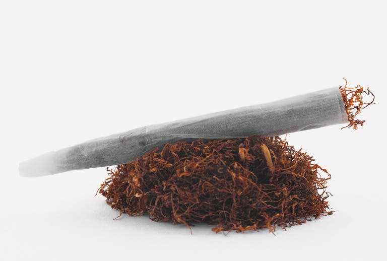 High-Quality Rolling Papers: Understanding Paper Types and Uses