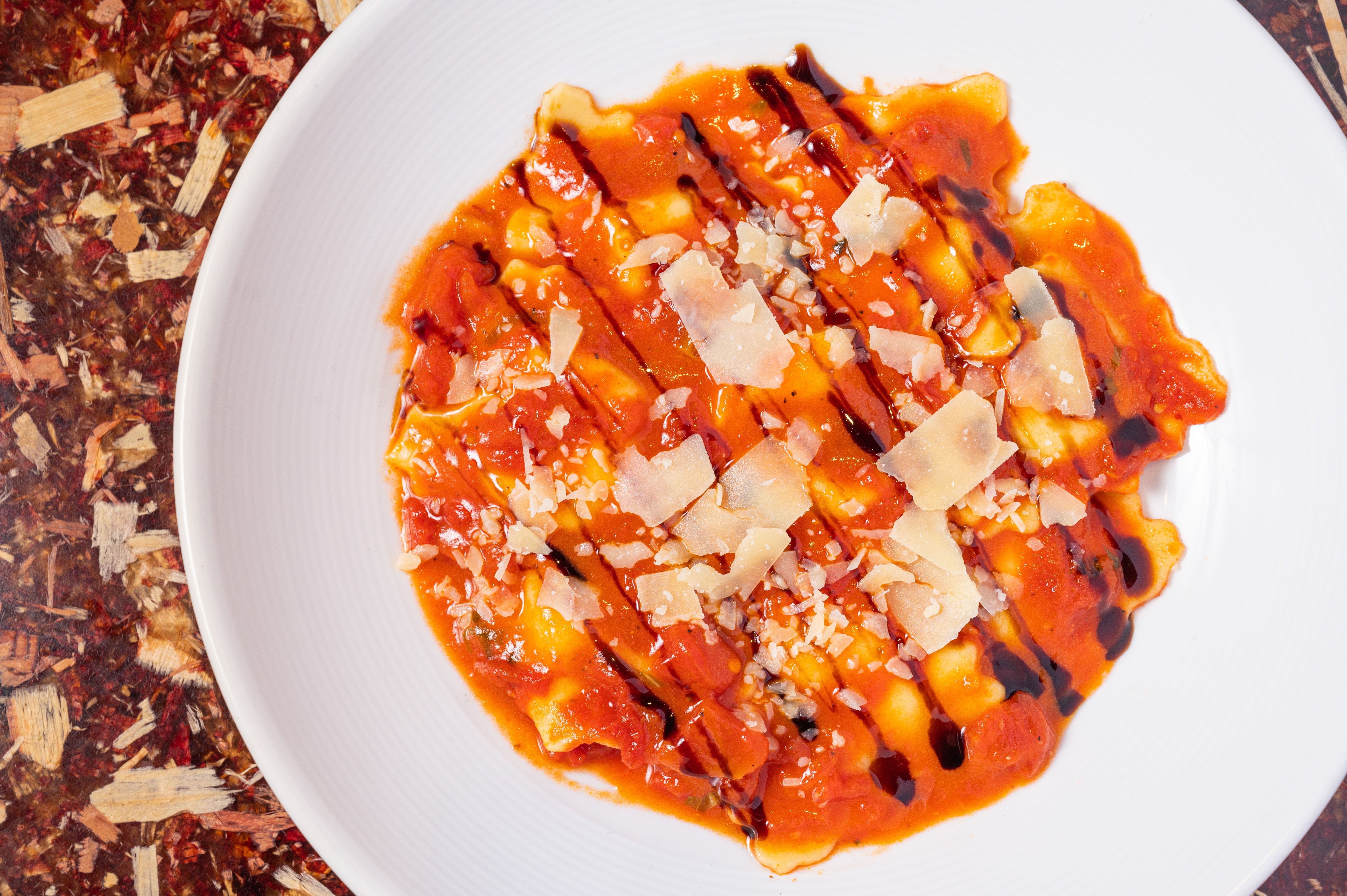 State and Lake Chicago Tavern Marathon Meals