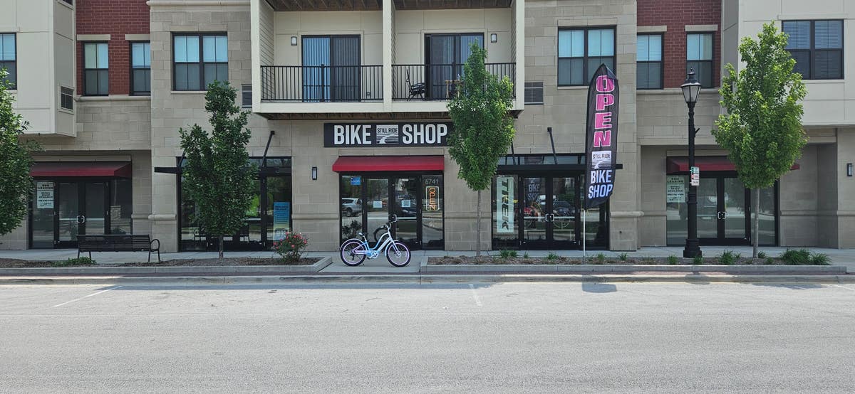 Still Ride Bike Shop