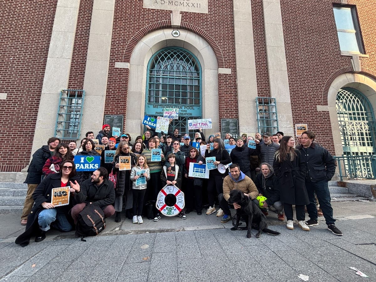 Community leaders push NYC Parks for transparency and funding after a Brooklyn recreation center remains closed for more than a year.