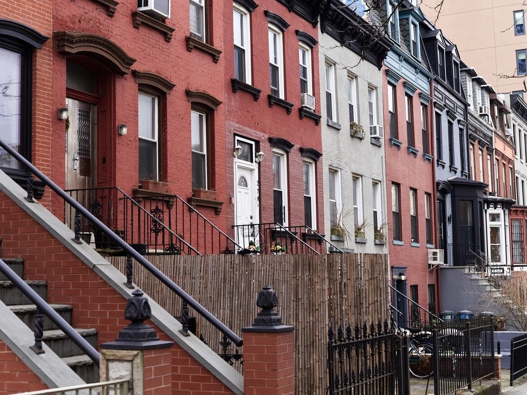 Rent Hikes Drop In NYC, Data Shows